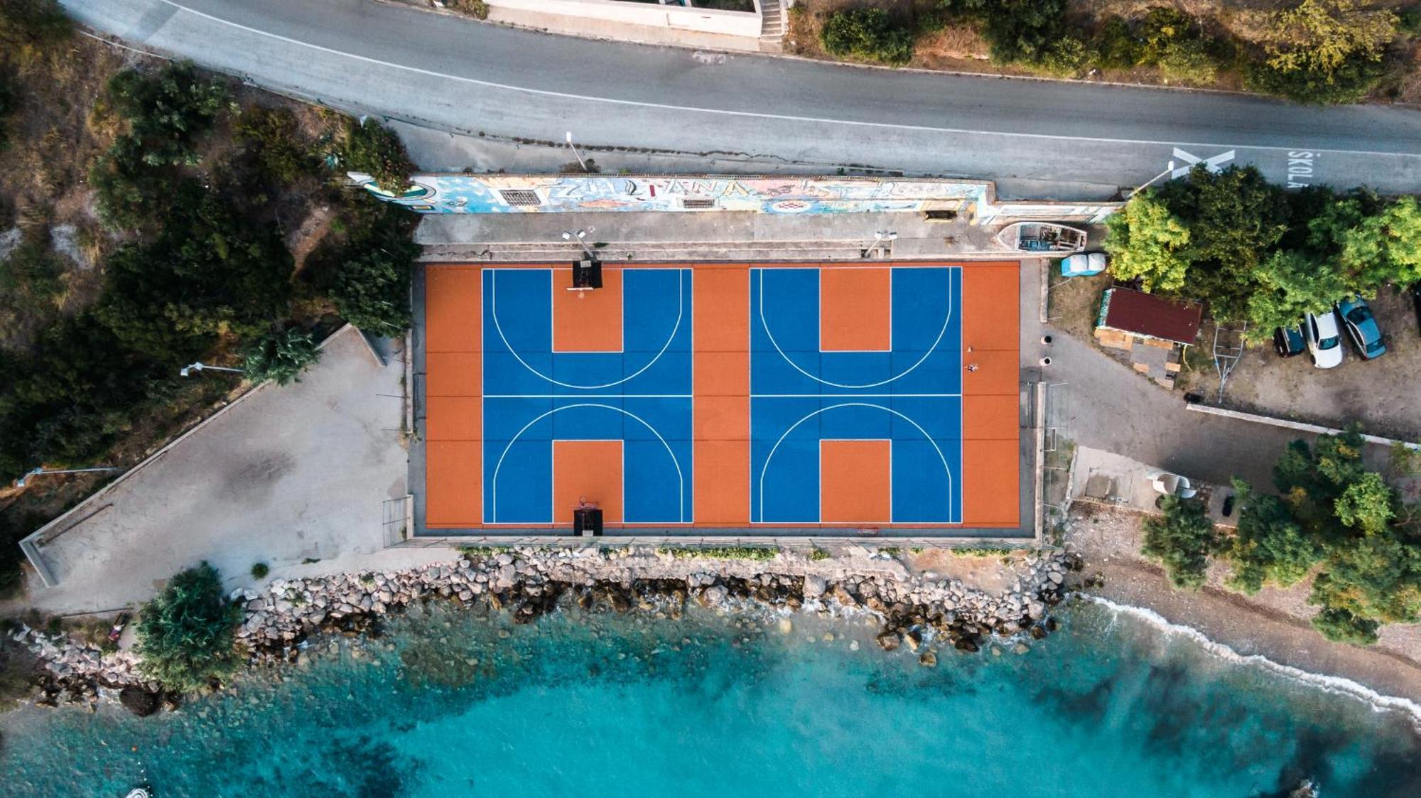 Holiday House Canis Zuljana Exterior photo
